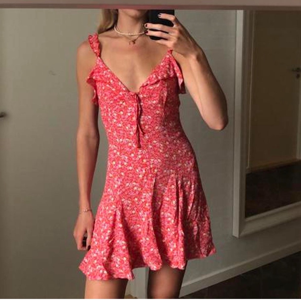 Zara Red Pink Floral Ruffle Tie Front Fit & Flare Mini Dress Size S